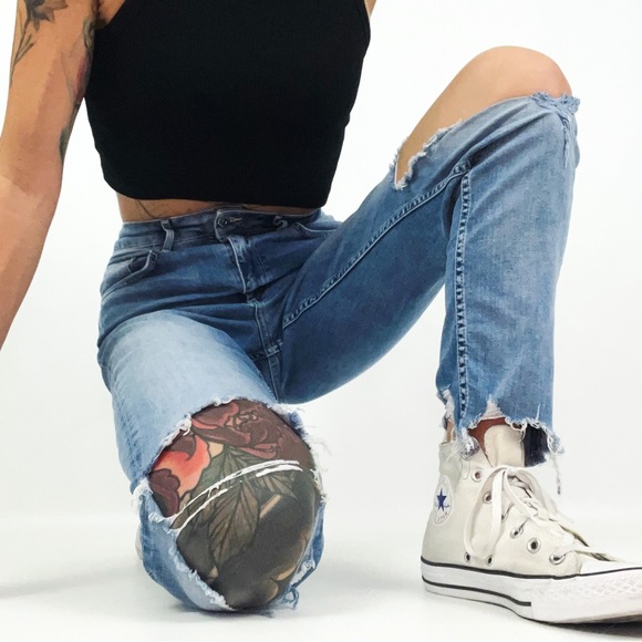 H&M Skinny Distressed High Rise Ankle Jeans | Size 29 - Picture 1 of 10